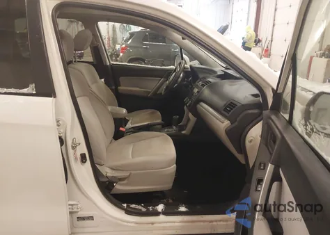 2014 Subaru Forester 2.5I Premium из США, поврежденный, VIN JF2SJAEC0EH548301